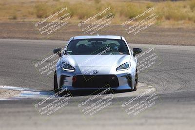 media/Sep-20-2025-Extreme Speed (Sat) [[1fcc23683c]]/Orange (Mid Intermediate)/Session 3 (Offramp)/